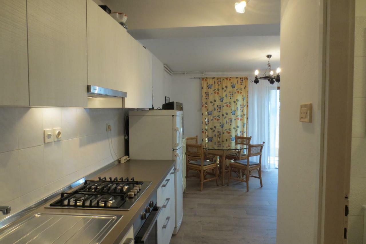 Apartment Petrinic V Pola Esterno foto